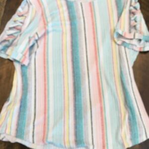 Above and Beyond 3X Striped Multicolor Top women’s shirt Peekaboo Sleeves
